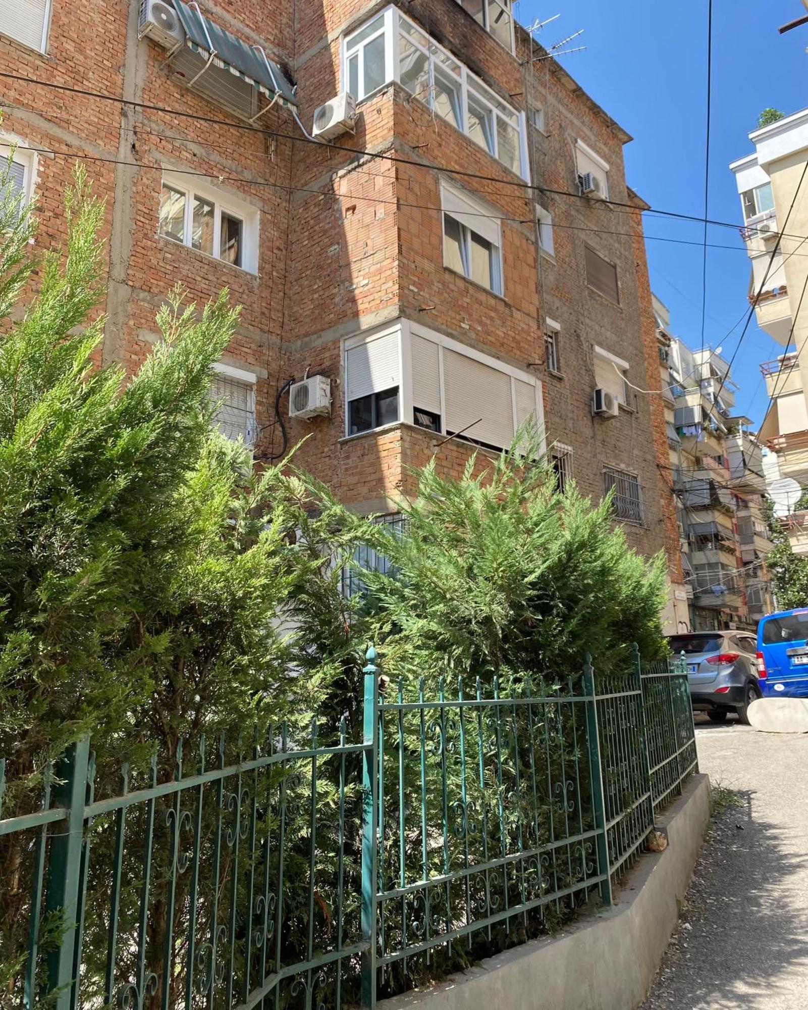 Central Welcoming Apartment In Tirana Buitenkant foto